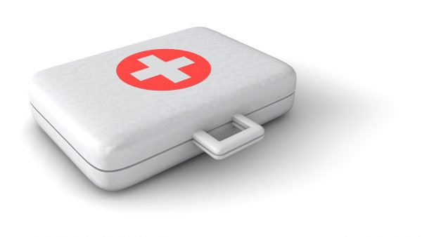 doctor, suitcase, bandages-1015626.jpg